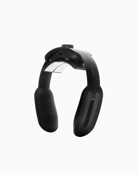 Flowlife Flowtens Neck TENS EMS nakketerapi svart justerbare elektroder roterende knapp varme smerteblokking stivhet bestselger